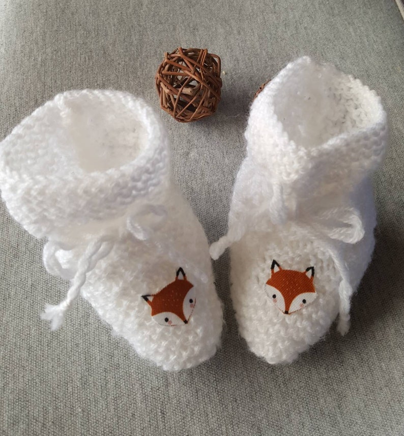 Baby slippers in wool