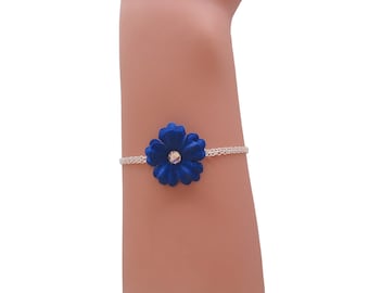 Bracelet mariage fleur bleu roi, chaine double argentée, bijoux mariage bleu roi, bijoux pour cérémonie demoiselle d'honneur