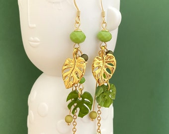 Boucles d'oreilles vertes, feuilles exotique, monstera, bijoux fantaisie fabriqués en France, bijoux fantaisie vert