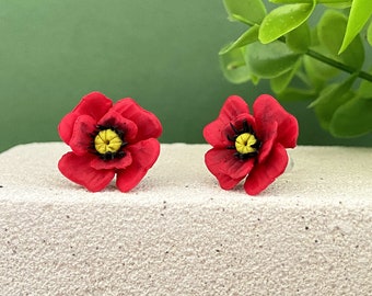 Boucles d'oreilles femme rouge et noir fleur de coquelicot, puce d'oreilles, bijoux fleurs fabriqués en France, cadeau bijoux femme