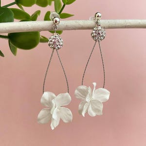 Satin hydrangea flower bridal earrings, rhinestone pearls, French-made bridal jewelry set, custom-made jewelry