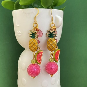 Bijoux fantaisie, boucles d'oreilles rose jaune et vert Fruits exotiques, bijoux ananas image 1