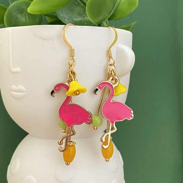 Bijoux fantaisie jaune, rose, boucles d'oreilles flamant rose, bijoux fabriqués en France