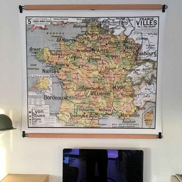 Reproduction of old school map N 5 France Villes by Vidal Lablache