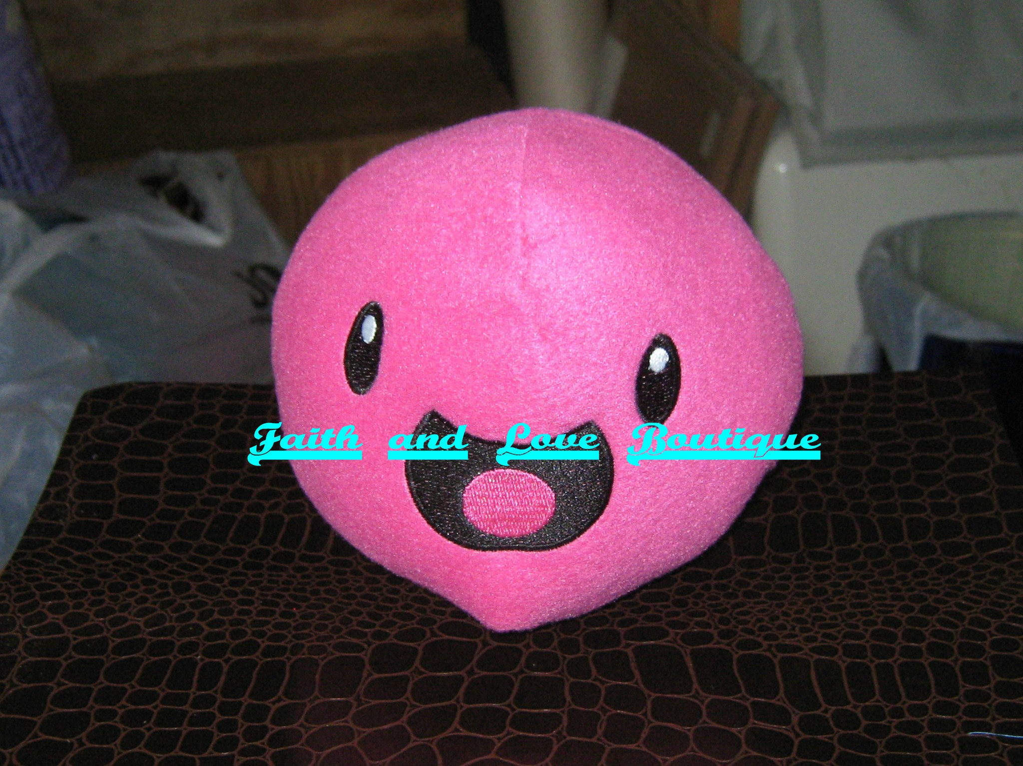 Peluche de baudroie inspirée de Slime Rancher -  France