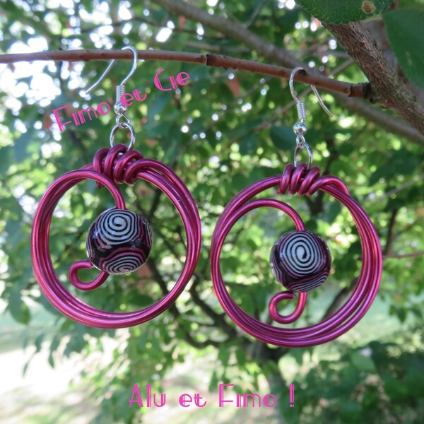 boucles d'oreilles fantaisie façon créoles "alu et fimo"