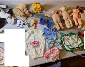 Vintage 80 90s care bears cabbage patch kids puppy pound dolls stuffed animals!