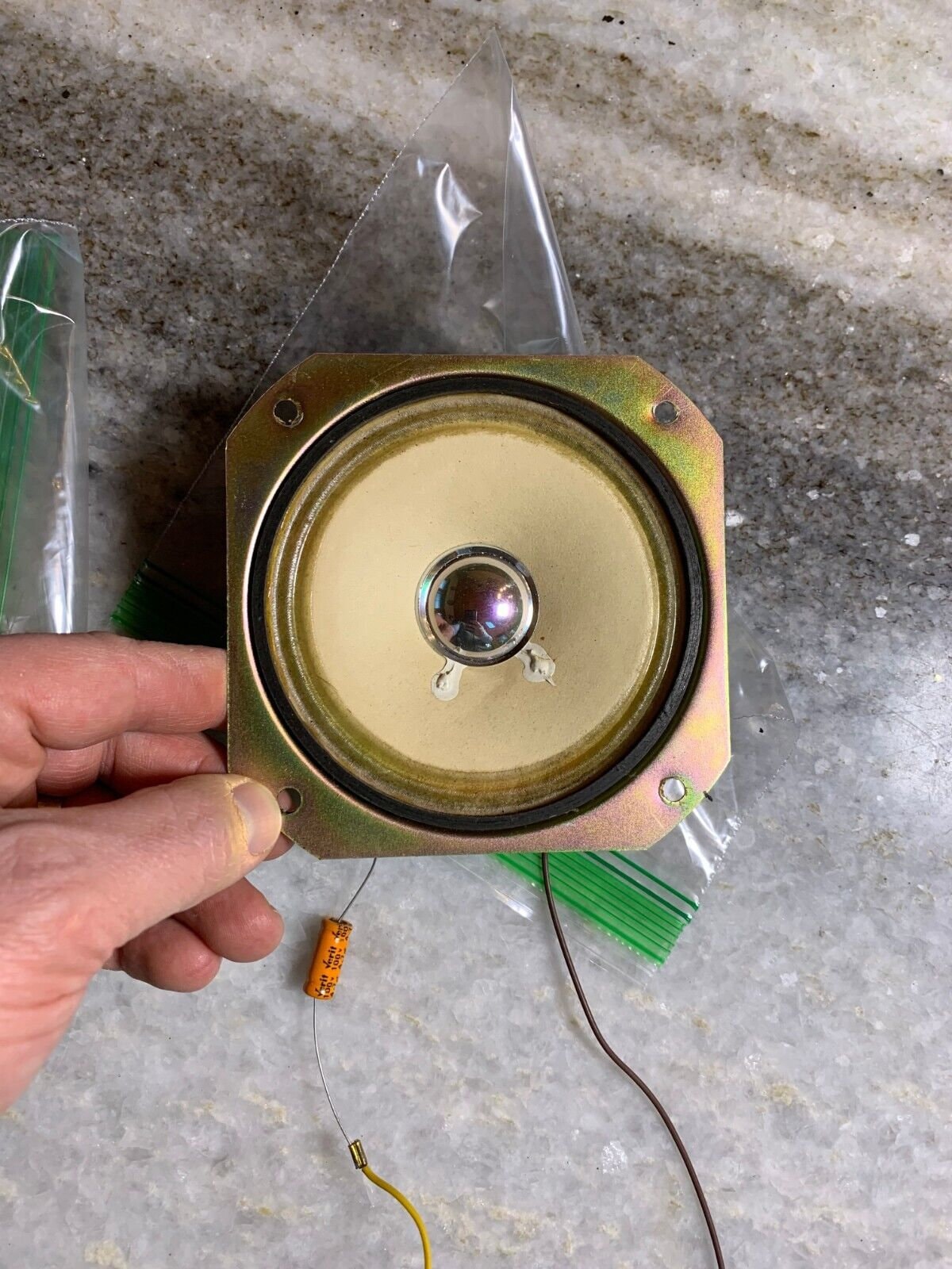 デンマーク製 　スピーカー　1本　（B）　ビンテージ品 Amazon.co.jp: MarkAudio NC5H_SS(Single Suspension) ブック