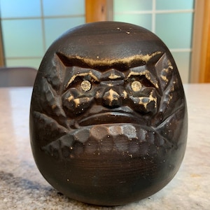 Vintage daruma piggy bank piggiebank japan/japanese bizen ware pottery &quot;diamond&quot;