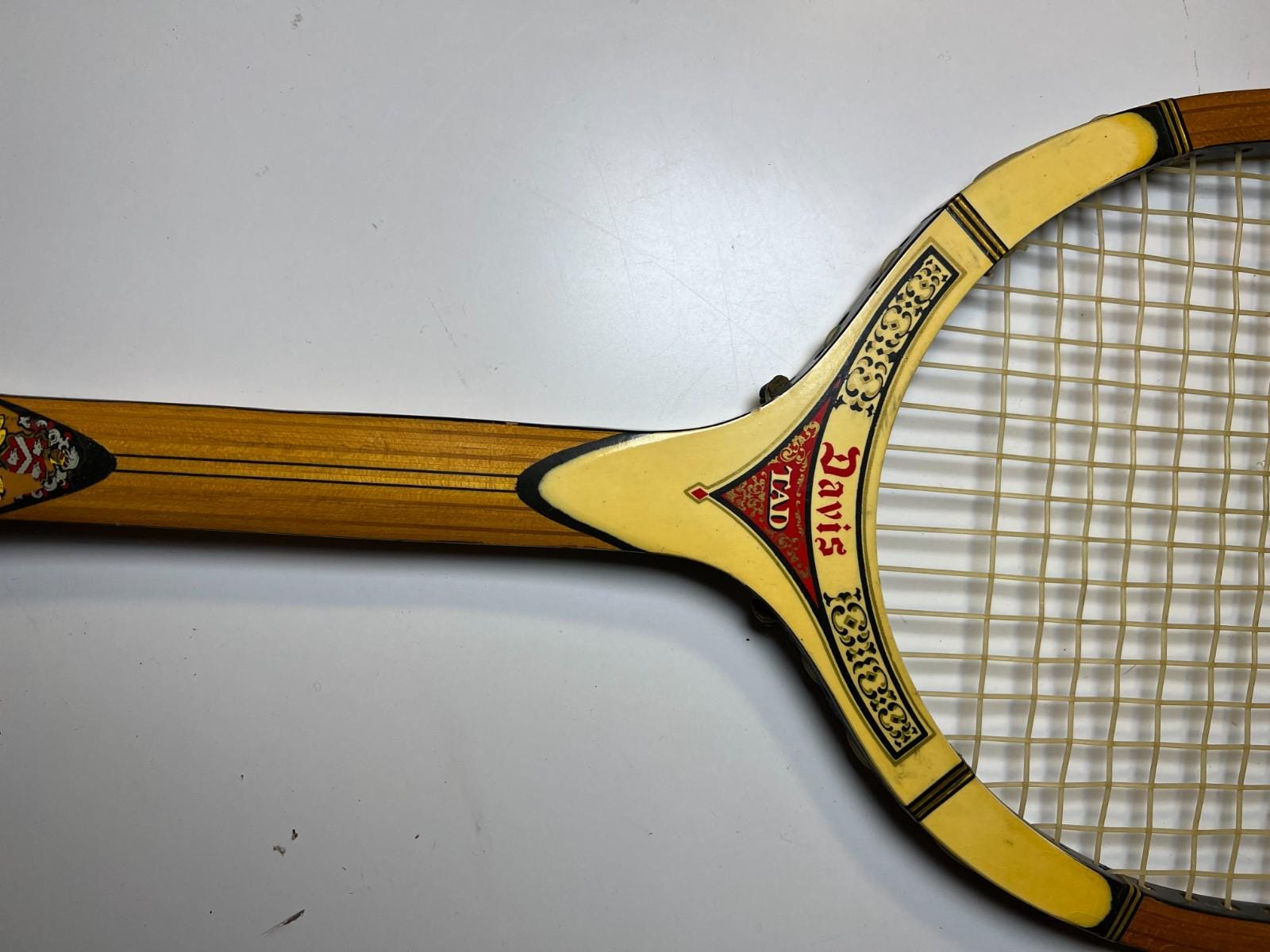 Raquette de tennis en bois vintage - Davis - Équipement de