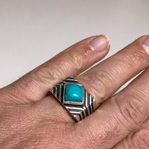 Vintage navajo turquoise south western sterling silver ring size 8.75