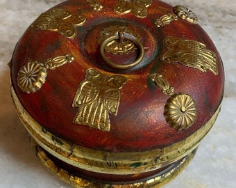 Ornate gilded/gold wood/wooden tin/embossed bird/owl trinket/jewlery box round