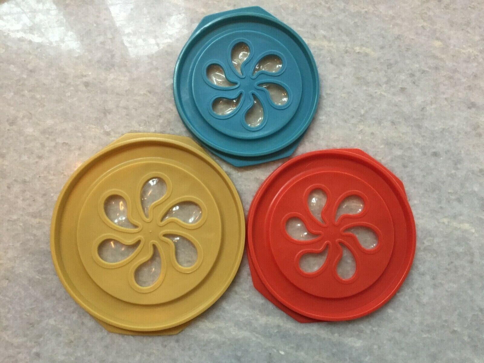 Rubbermaid Replacement Lids for sale Only 3 left at 60