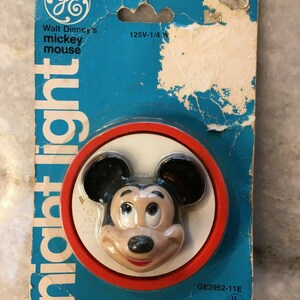 Vintage 1977 general electric walt disney’s mickey mouse night light brand new