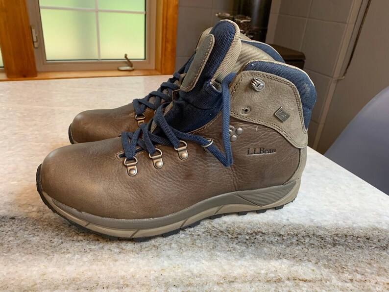mens hiking boots ll bean