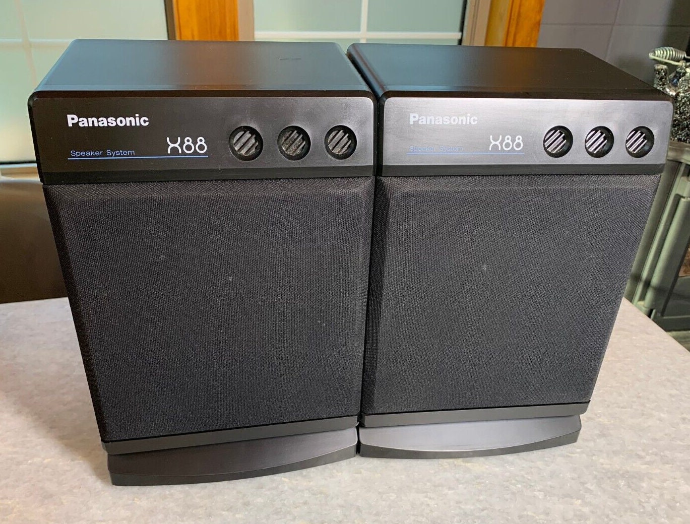 Vintage 1980s 80s Panasonic Sb-x88 Black Low Wattage Bookshelf