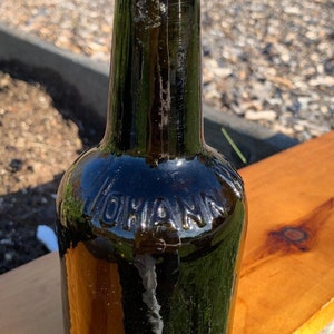 Antique pre-1900 olive green johann hoff philadelphia blob top squat beer bottle