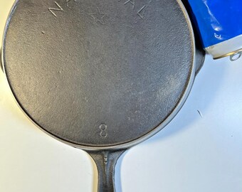 Antike Waagner National 8 Gusseisen Bratpfanne Stern leicht restauriert abgelagert