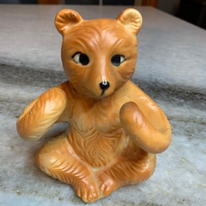 Vintage antique porcelain/ceramic bear teddybear toothbrush holder