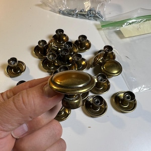20 solid brass cabinet drawer knobs 1 3/8" antique brass mushroom pulls w/screws