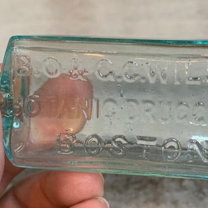 Antique aqua bottle wilson botanical druggists boston [w. newton] massachusetts!