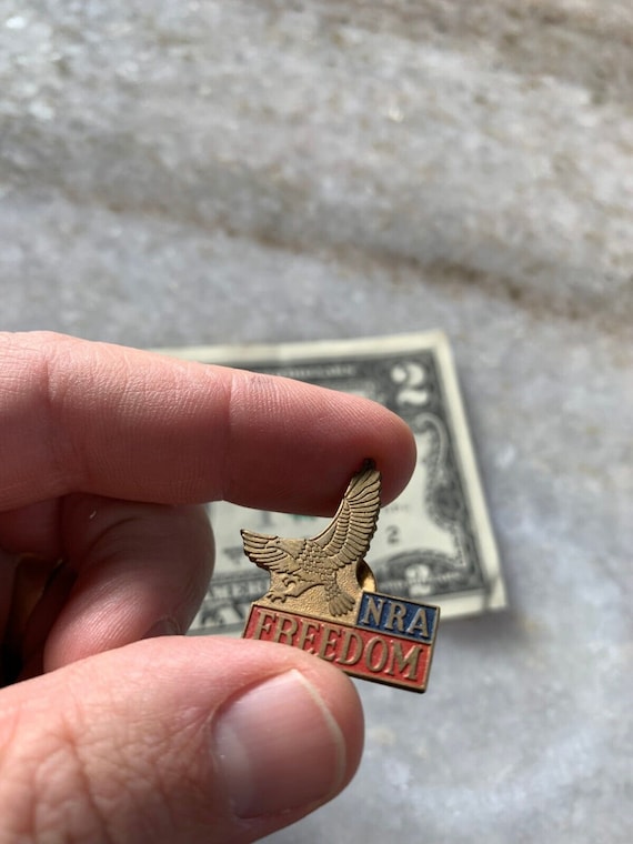 Rare: vintage nra freedom eagle brass pin medal pinba… - Gem