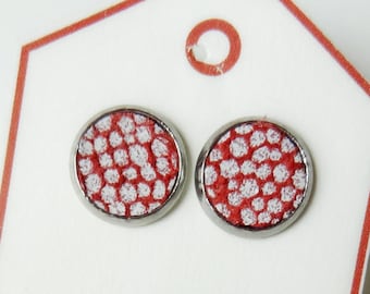 Dots Red & white-studs Leather