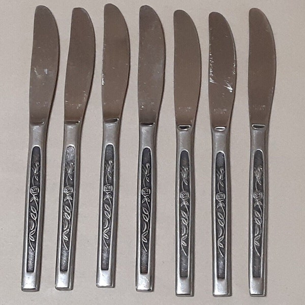 Crestmont Pattern by Hanford Forge Tableware, Retro Modern Hollow Knife Flatware