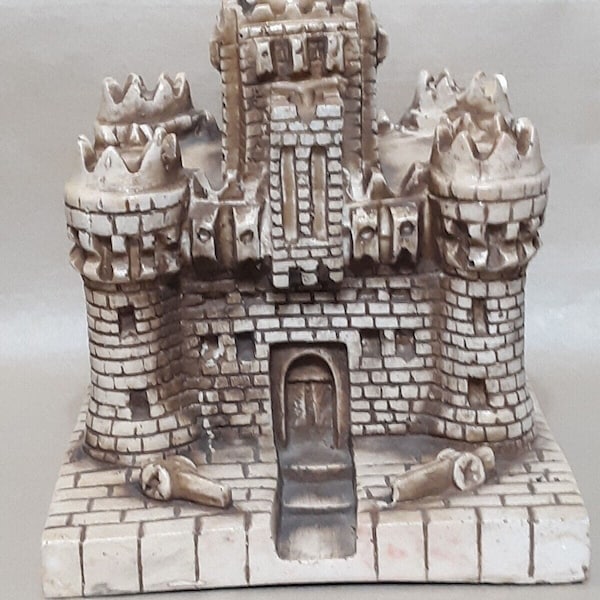 Aquatic Medieval Castle Aquarium Decoration - Resin Stone Fortress for Fish Tank