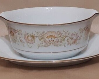 May Garden by Noritake Gravy Boat Attatched Underplate, Floral Pattern, Japan