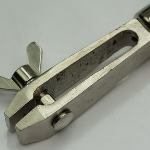 Hollow Hand Vice Wire Twisting Steel For Small Part Wire Craft Fishing Hook Vice 263166754081
