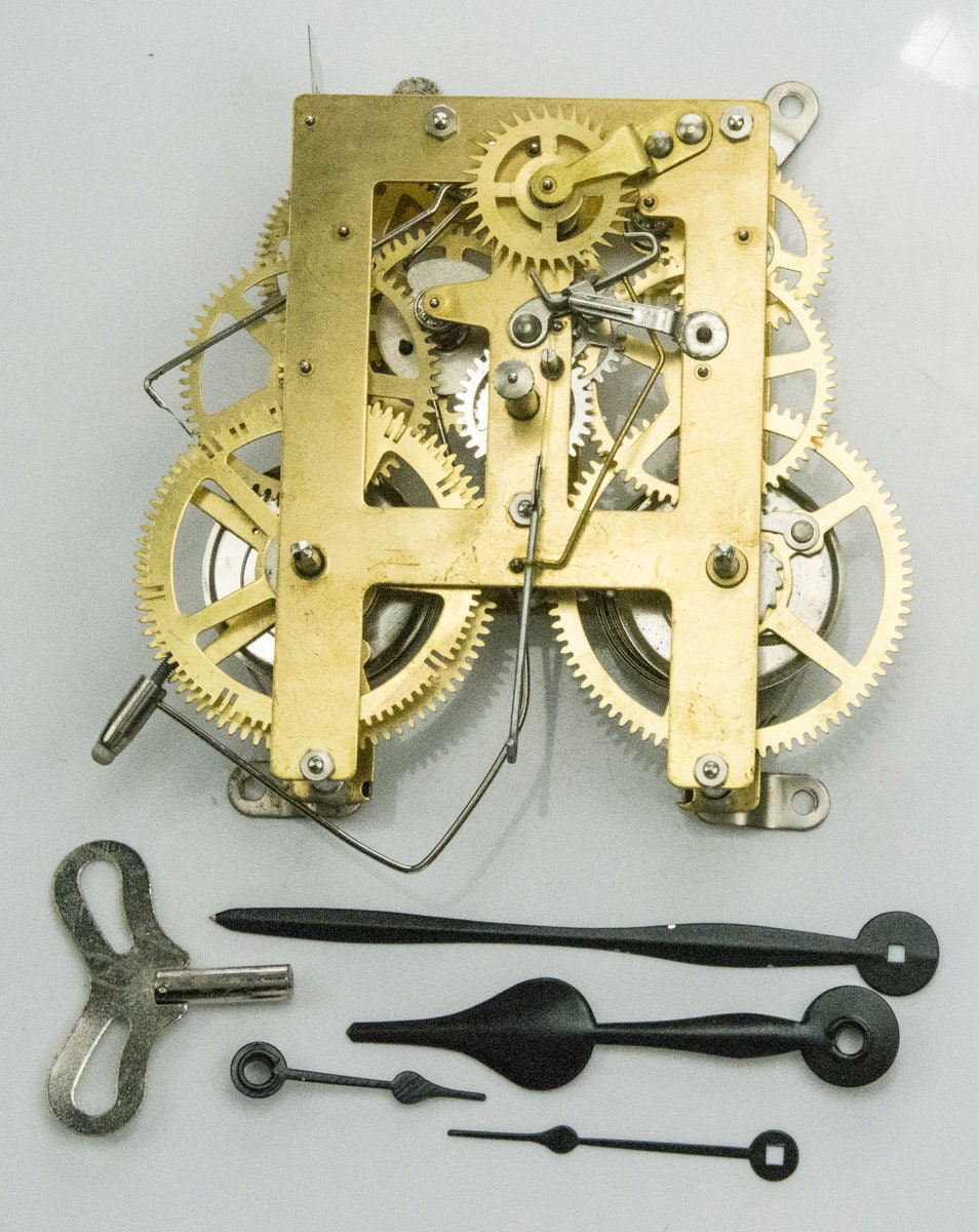 Wind Up Clock Mechanism