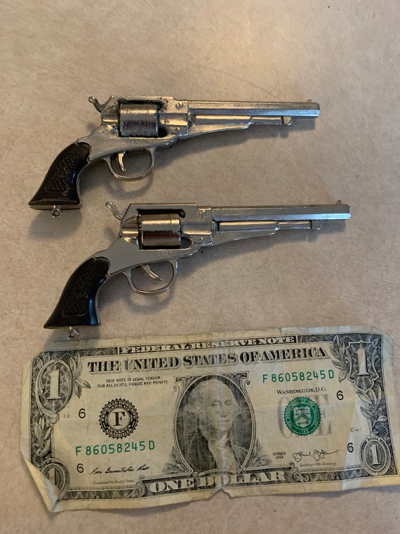 Marked VICTORY Set of Key Chain Toy Revolvers - Etsy