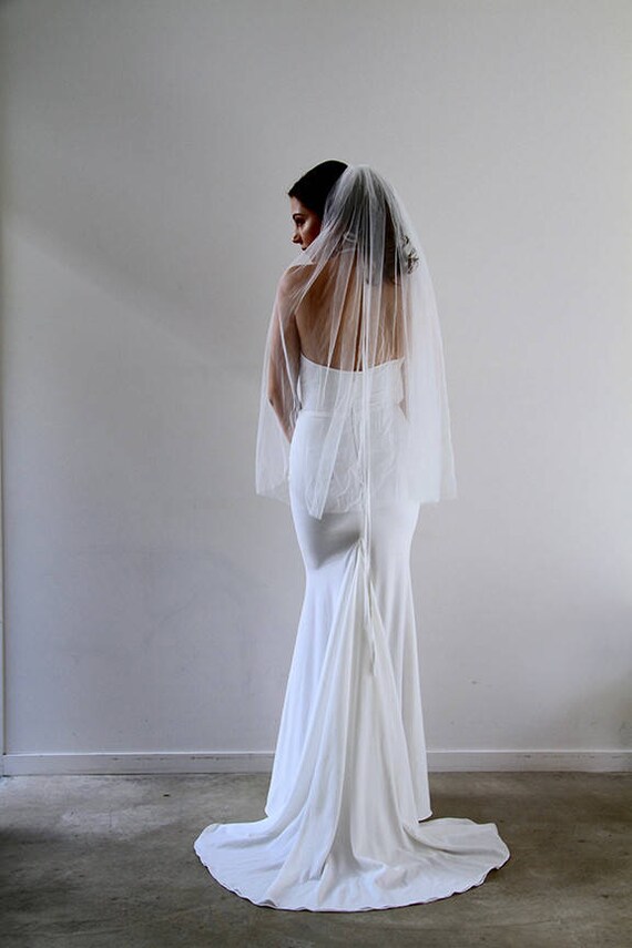 Single Short Tier Bridal Veil When Freddie met Lilly Single Short Tier Bridal Veil When Freddie met Lilly