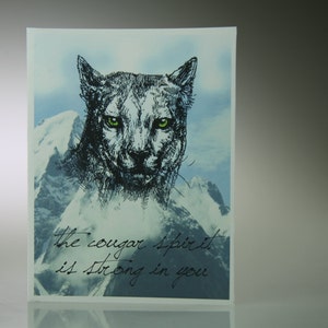 Carte d'anniversaire amusante L'esprit cougar est fort en vous