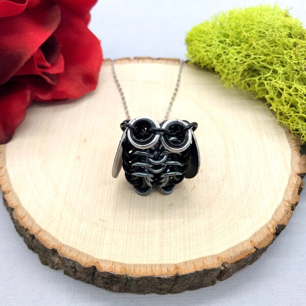 Black and Gray Chainmaille Owl Pendant / Viking Norse Necklace / Wiccan Gift for her / Medieval Renaissance Costume / Owl Figurine