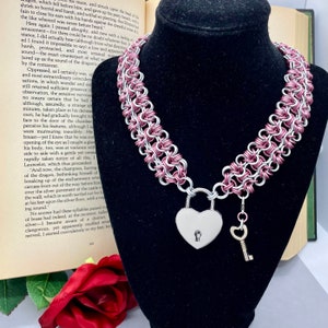 Pink Chainmaille Necklace with Heart Lock with Key / Viking Norse Necklace / Renaissance Costume / Pastel Goth Gift for her / Day Collar