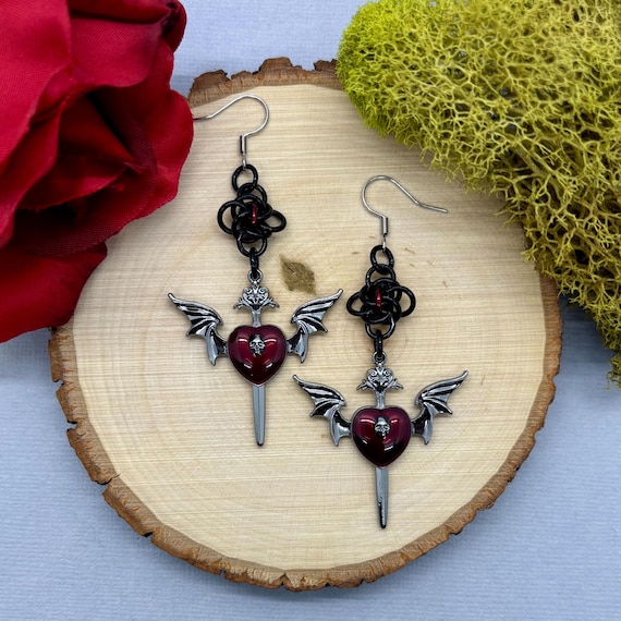 Chainmaille Earrings with Winged Heart with Sword and Skull / Medieval Viking Renaissance Costume / Gothic Victorian Vampire / Dark Academia