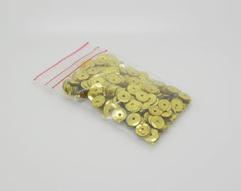 sequins gold color for Carnival 6.30 g sachet