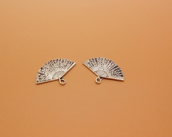 2 charms antique silver color, size 24 x 17 mm range