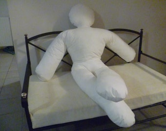 The body Pillow MrTeddyman embrace your entire body and delivers the ultimate comfort and a restful sleep.