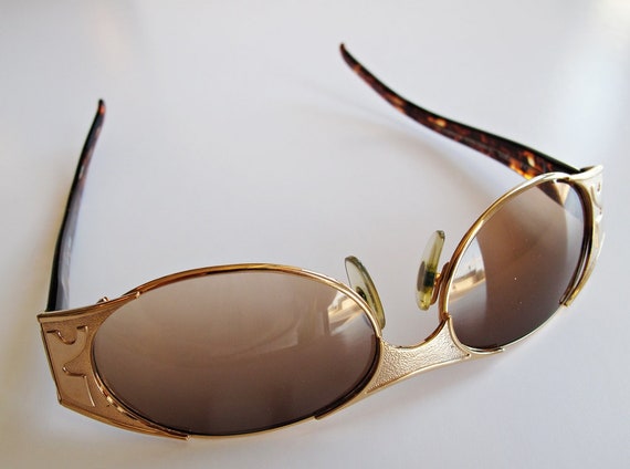 Courrèges Ladies Sunglasses 1990's - Model: 9606 … - image 7