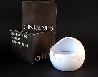 CINI & NILS Sferico 102 White Ashtray - Italian Design White Melamine Ashtray - Posacenere Sferico Unipersonale Ashtray