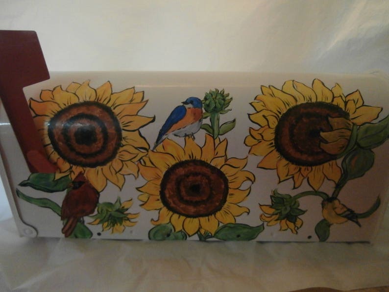 USA Hand painted standard size sunflower and birds mail box Sealed