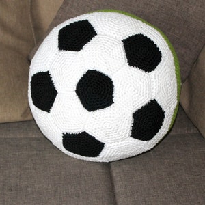 crochet pattern for a soccer pillow