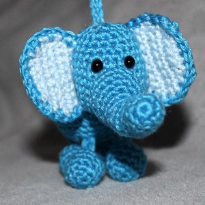 Schlüsselanhänger Elefant Häkelanleitung in deutsch
