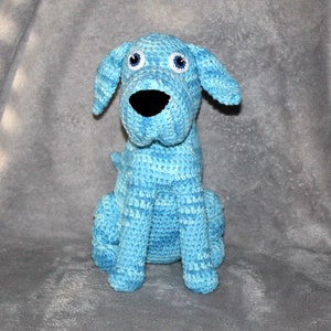 Blue the dog crochet pattern