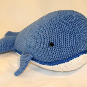 ebook Wally whale crocheted image 1