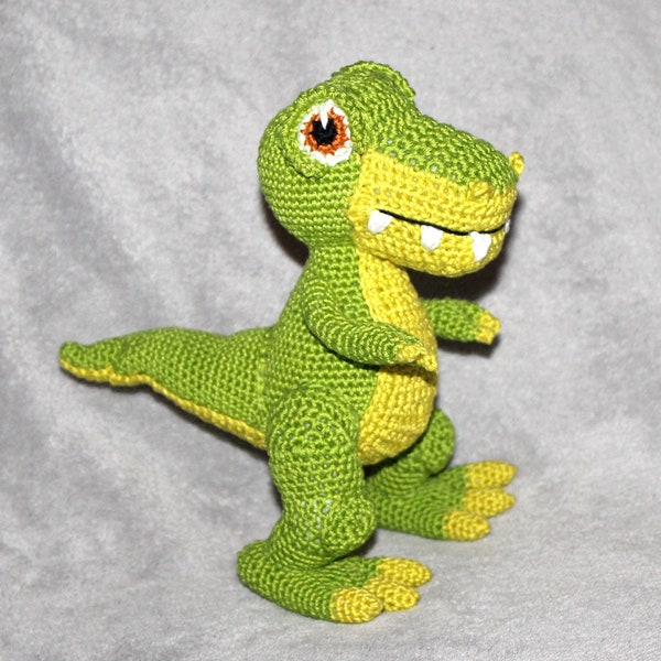 Patrón de crochet T-Rex versión en inglés