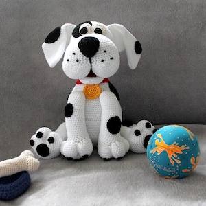 Dotty the dog crocheting pattern english version image 1